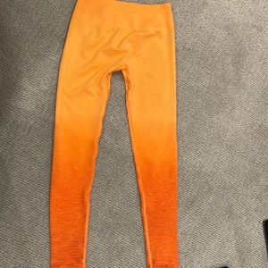 Alphalete Ombré Amplify Legging